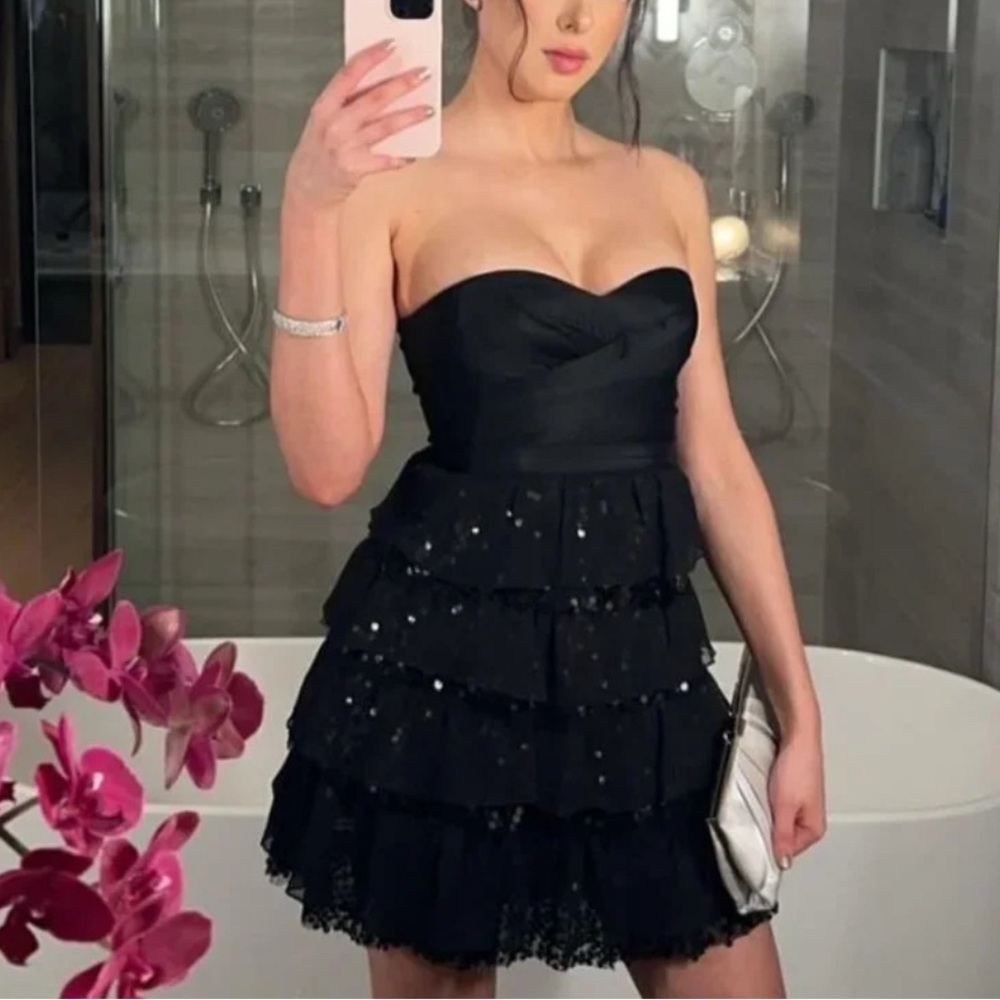 Black Sequined Strapless Cocktail Dress ♠️